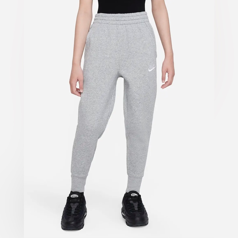 Nike Sportswear Club Fleece
Big Kids' (Girls') High-Waisted Fitted Pants